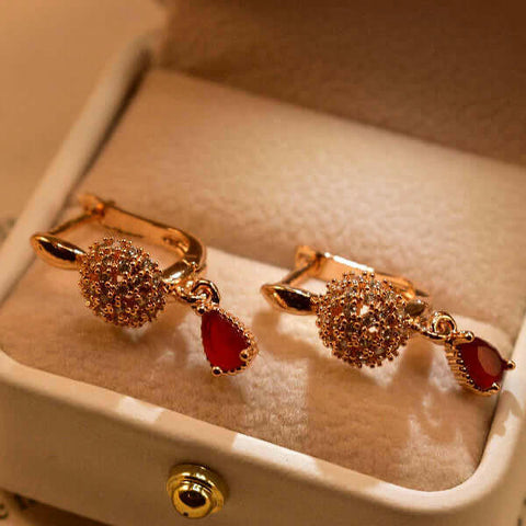 Elegant Design Gold Plated Real Stones Earrings For Girls/women.