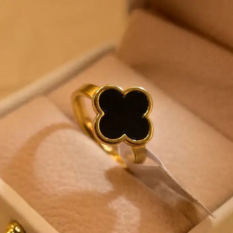 Luxury Unique Design Gold Plated Real Stone Ring For Girls/Women.