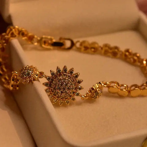 Elegant Unique Design Gold Plated Crystal Stones Bracelet for Girls/Women.